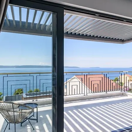 Luxury Adriatica-*heated Pool-sauna-jacuzzi* * Trogir