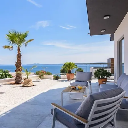 Luxury Adriatica-*heated Pool-sauna-jacuzzi* Trogir