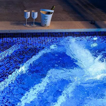 Villa Luxury Adriatica-*heated Pool-sauna-jacuzzi* *