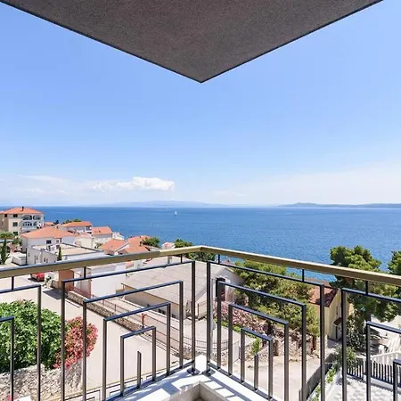 Luxury Adriatica-*heated Pool-sauna-jacuzzi* Villa Trogir